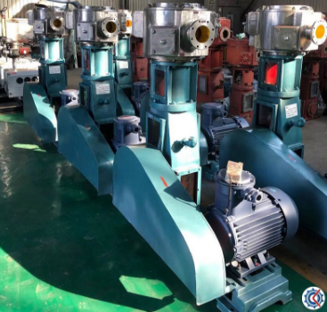 立式無油往復(fù)真空泵